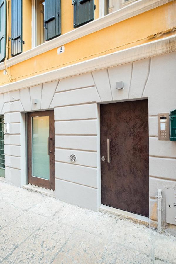 Teatro Romano Easy Suites Verona Exterior foto
